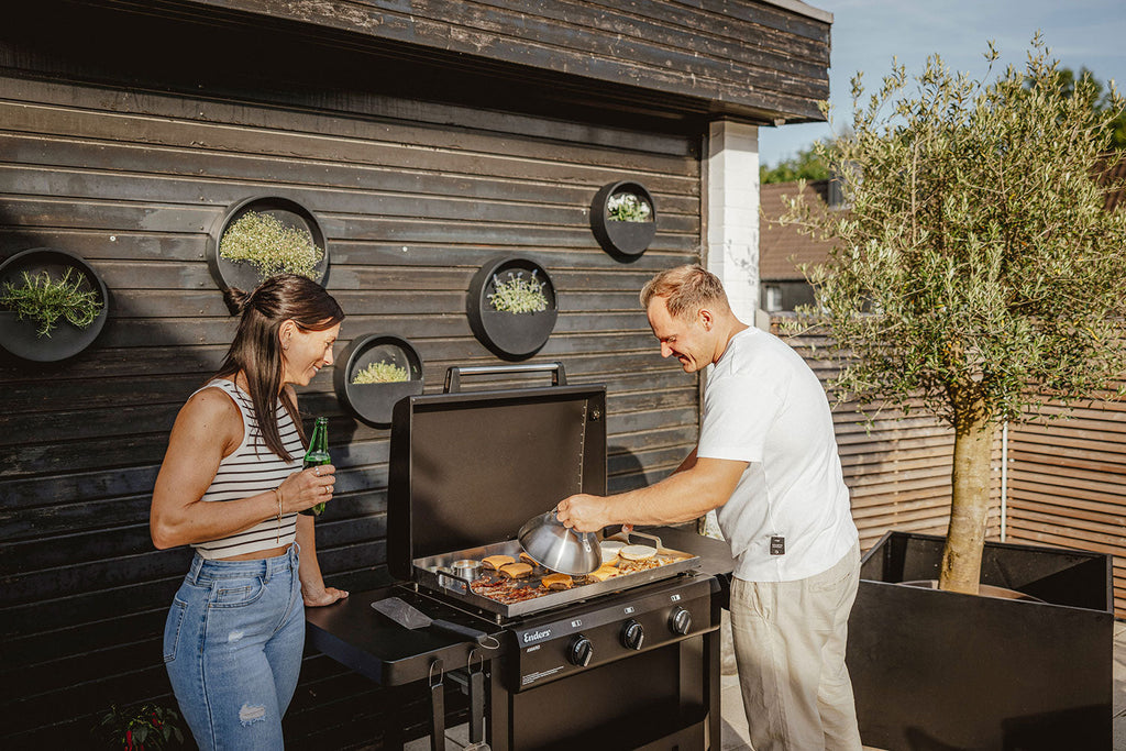 Enders Amaro 3 Burner Stainless Steel Gas BBQ Griddle WITH FREE COVER