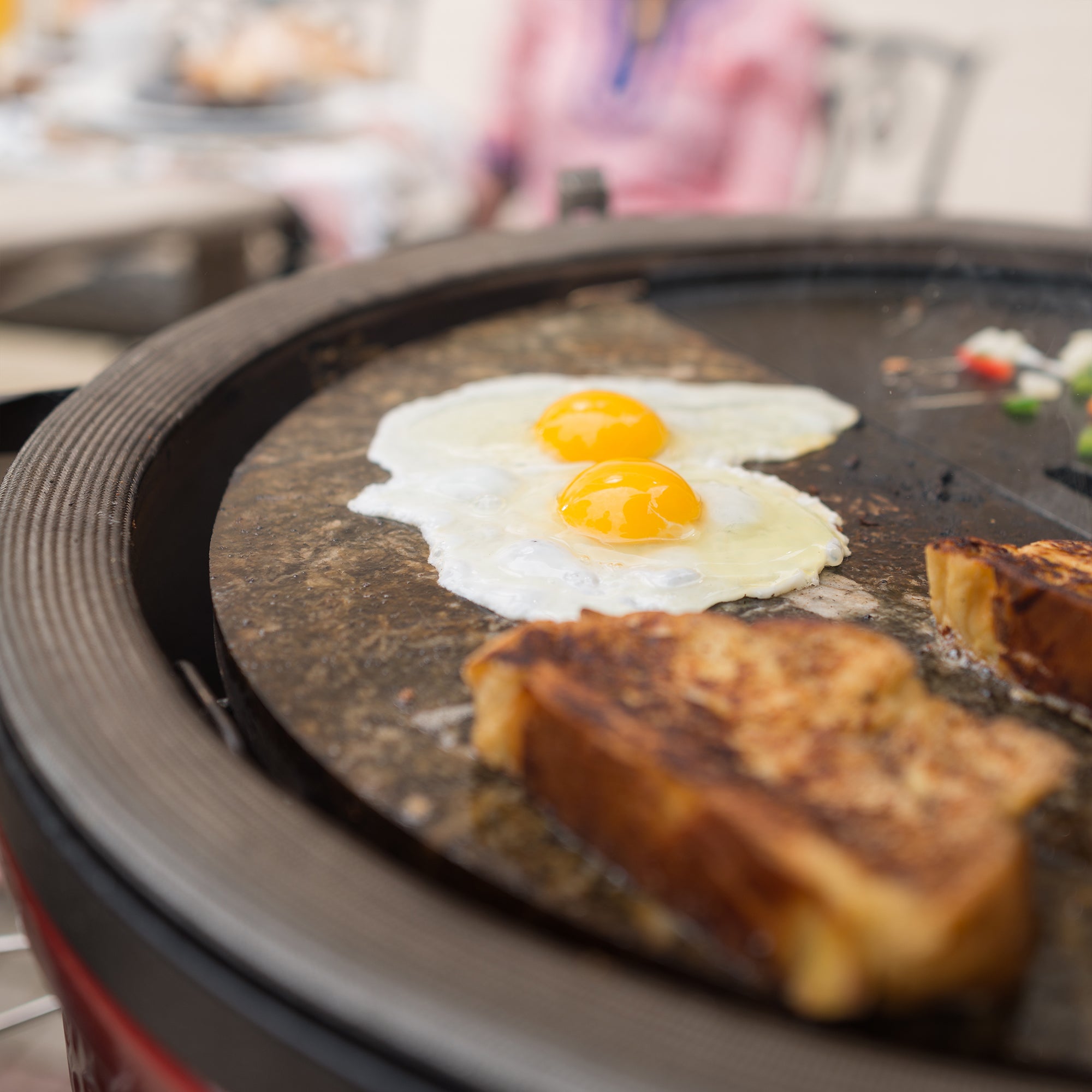 Kamado Joe Classic I with Voyager Pack