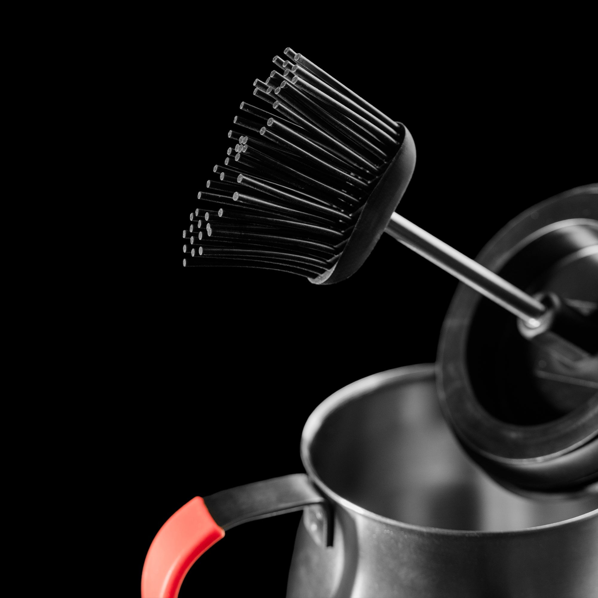 Kamado Joe Basting Pot With Brush