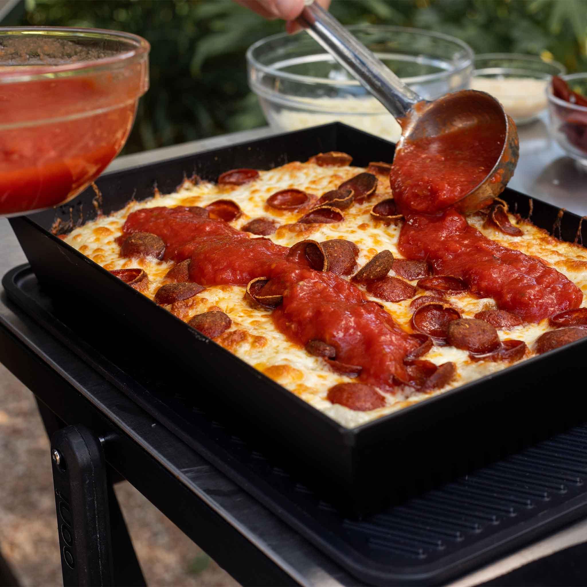 Medium Detroit-Style Pizza Pan Ooni (32cm x 24cm)